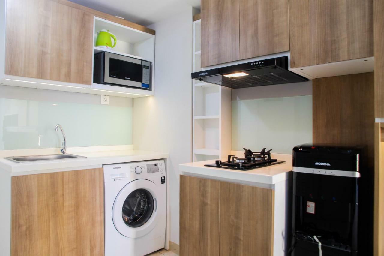 Apartemen 2br With Sofa Bed At Springlake Summarecon By Travelio